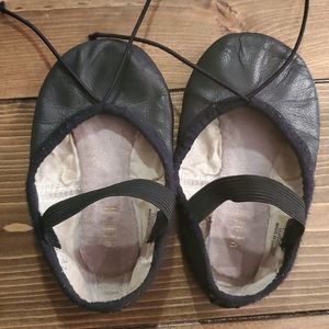 Toddler black ballet shoes